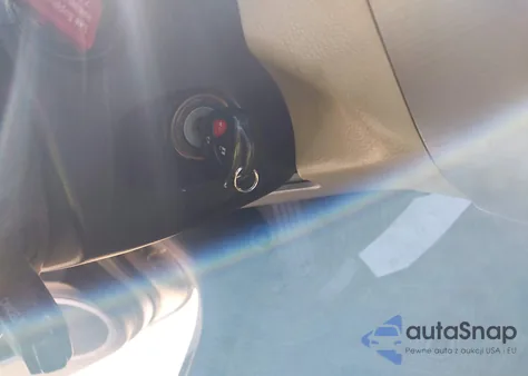 2007 Toyota Rav4 Limited V6 z USA, uszkodzony, nr VIN JTMBK31V675032091